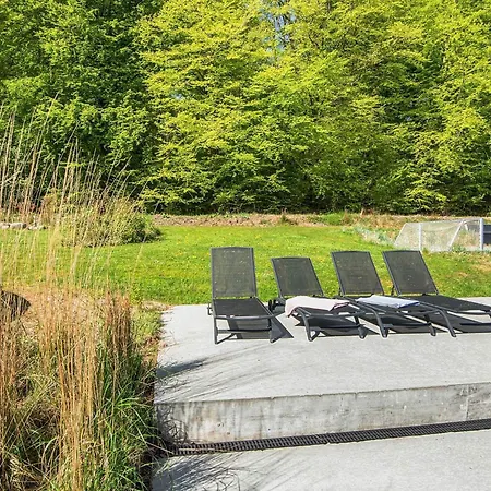Panoramic Retreat With Pool * Sjolund